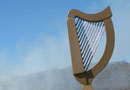 Image: The Irish Harp statue by Lake Jindabyne